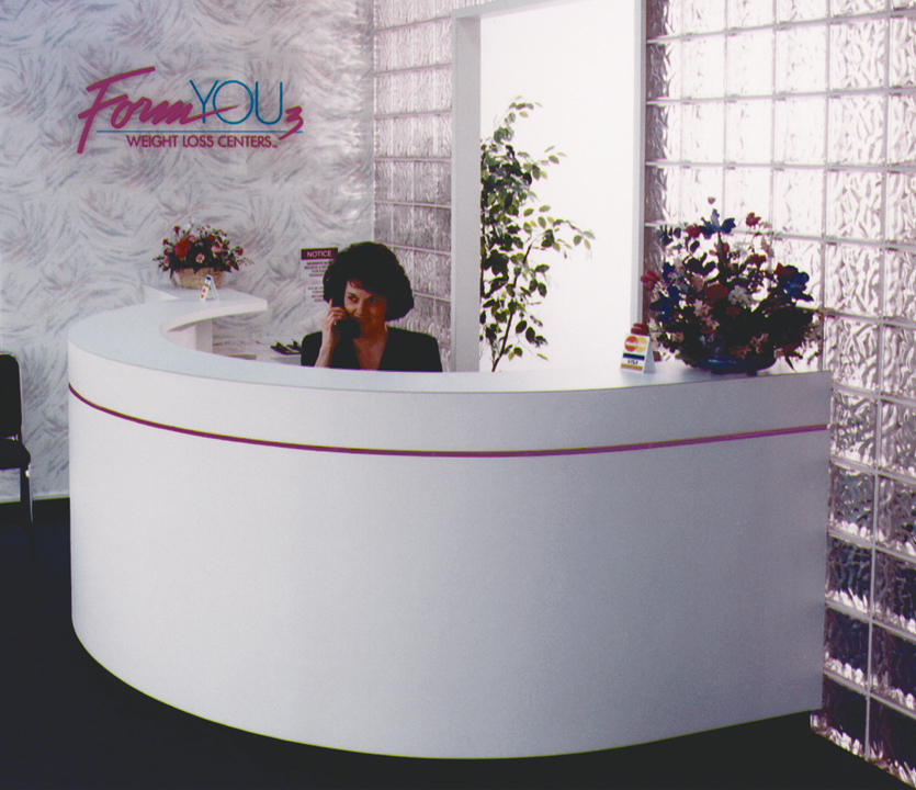 Form You 3 Center Reception Desk